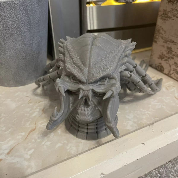 Predator Head with Dreadlocks STL 3D Print Files